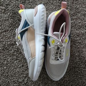 Tommy Hilfiger sneakers